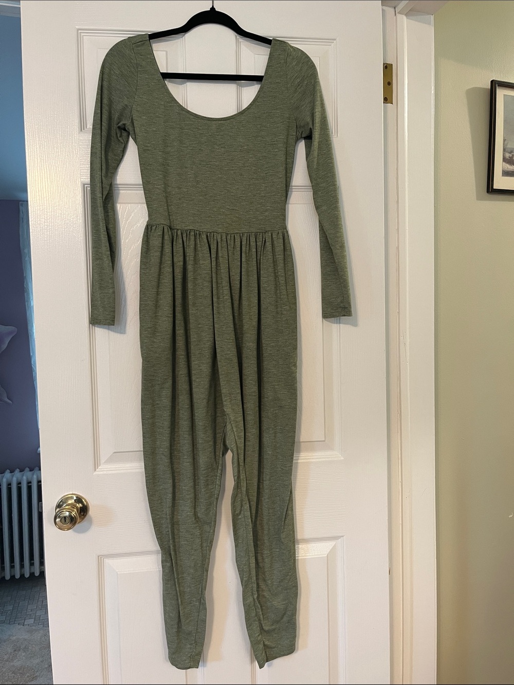 Green Long Sleeve Scoop Neck Jumpsuit